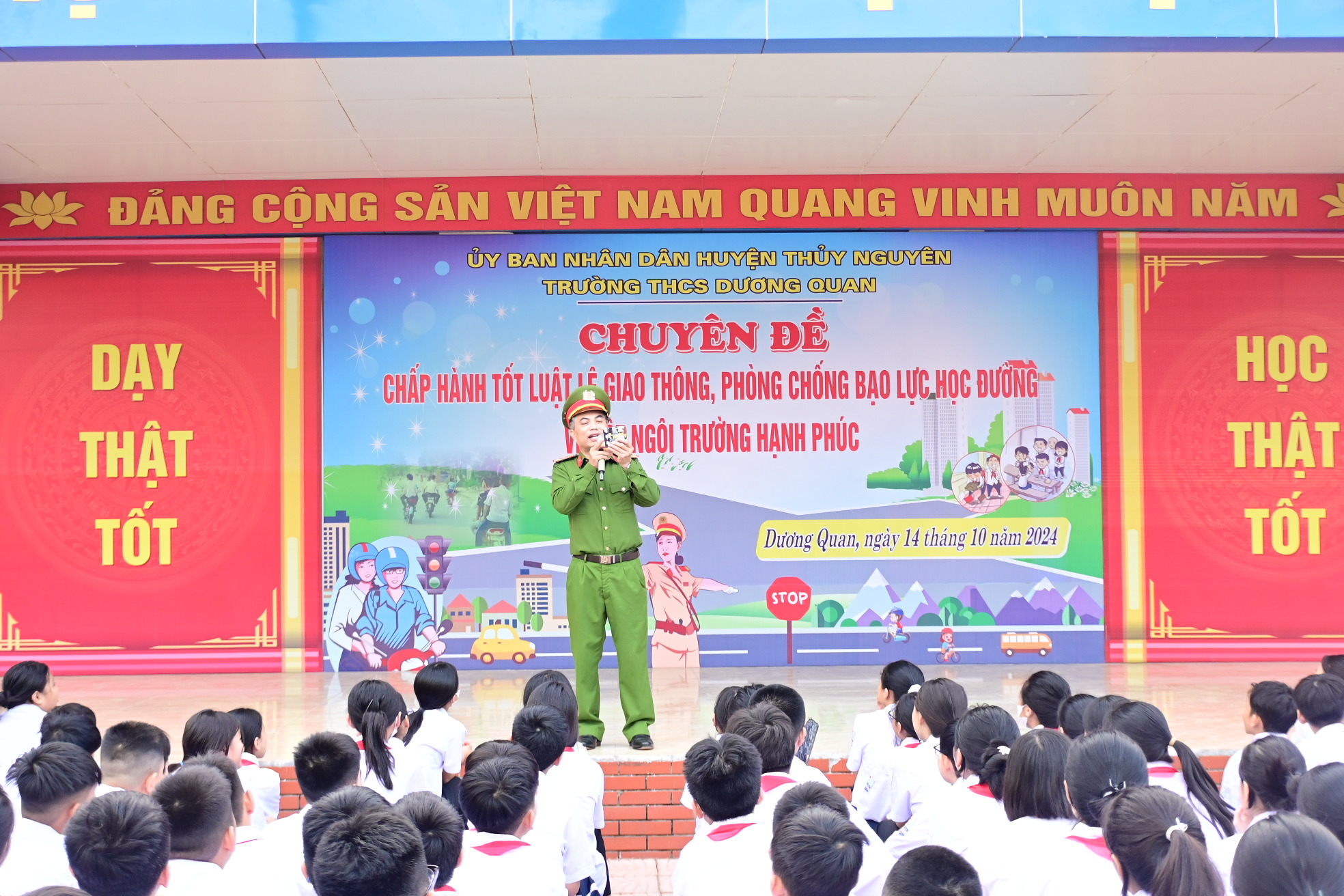 Phối hợp tổ chức chuyên đề 